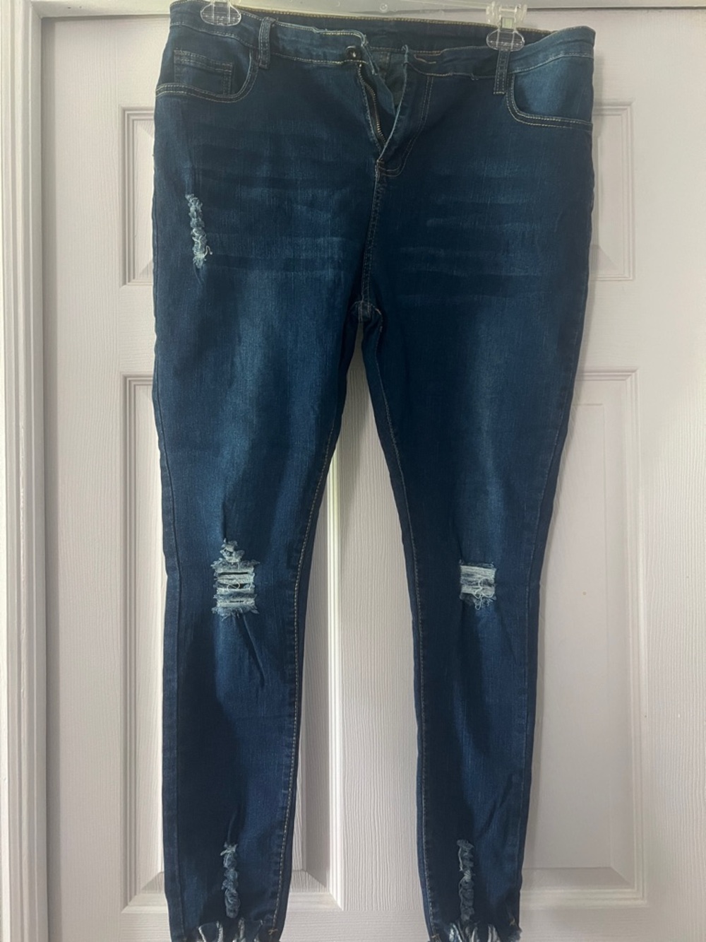 SHEIN Dark Blue Ripped Skinny Jeans